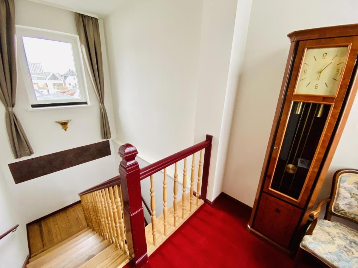 Doppelzimmer Humidor, Direkt Am Alten Strom 罗斯托克 外观 照片